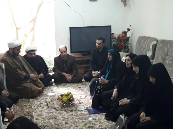 دیدار با خانواده شهید کوچک زاده