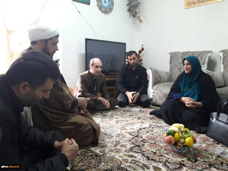 دیدار با خانواده شهید کوچک زاده