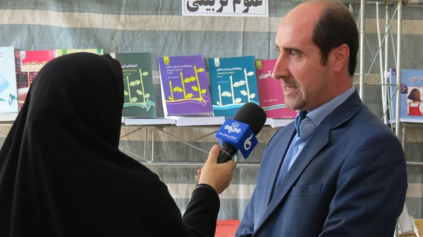 برپایی نمایشگاه در هفته پژوهش