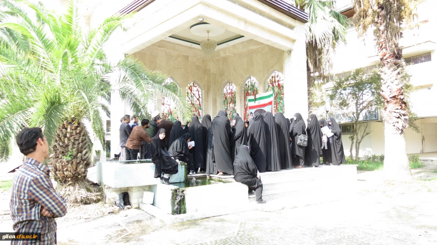 تجمع اعتراض آمیز  دانشجومعلمان ، کارکنان و استادان به سخنان رئیس جمهور آمریکا 5