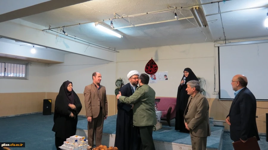 برگزاری برگزاری مراسم گرامیداشت ایام الله دهه فجر و یوم الله ۲۲ بهمن در دانشگاه فرهنگیان گیلان