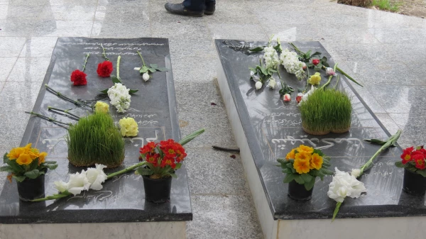 گلباران مزار شهدا 2