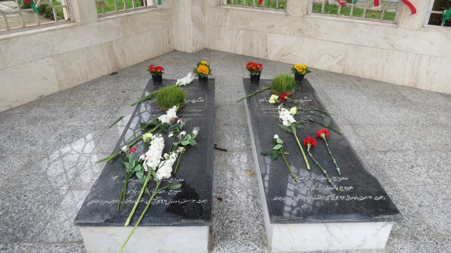 گلباران مزار شهدا 3