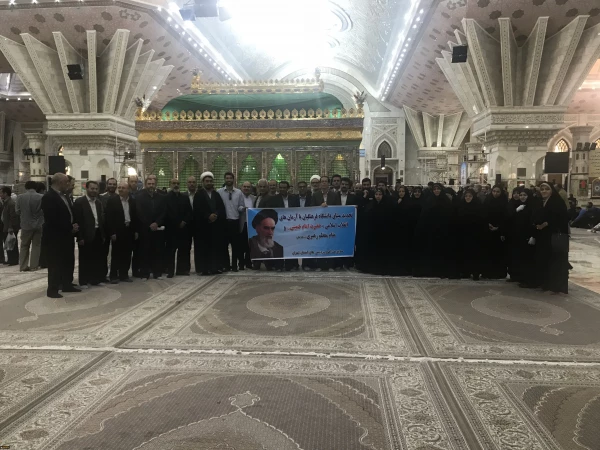 در آستانه سالگرد ارتحال بنیانگذار کبیر انقلاب اسلامی؛
آئین تجدید میثاق خانواده دانشگاهیان کشور با آرمان های امام خمینی(ره) و مقام معظم رهبری (مدظله العالی) برگزار شد 4