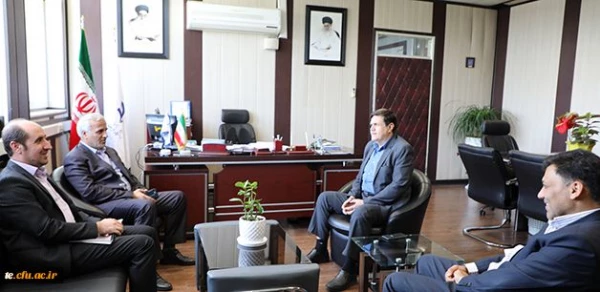 دیدار رییس دانشگاه فرهنگیان با نماینده مردم شریف رشت 5