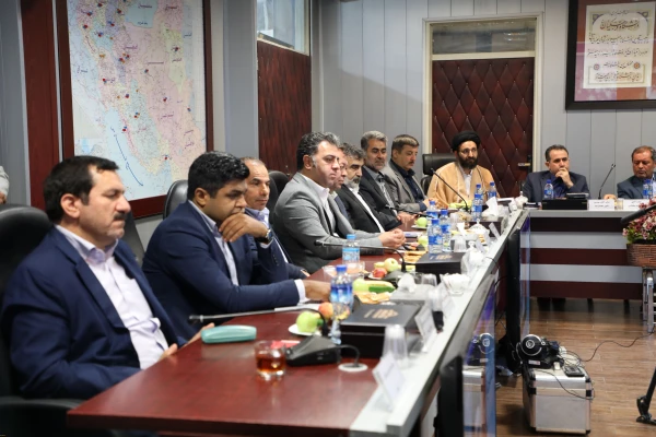 نخستین جلسه انجمن خیرین حامی دانشگاه فرهنگیان برگزار شد
خیرین  4