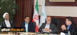 دکتر خنیفر در اولین جلسه هیات امنای دانشگاه فرهنگیان استان تهران مطرح کرد:
نیاز مبرم به غنی سازی مراکز تربیت معلم 2