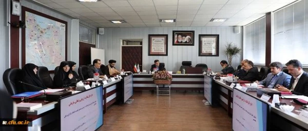 دکتر خنیفر در نشست شورای نظارت و ارزیابی عنوان کرد:
نظارت و ارزیابی کاری، همگانی، مستمر و تمام وقت است 3