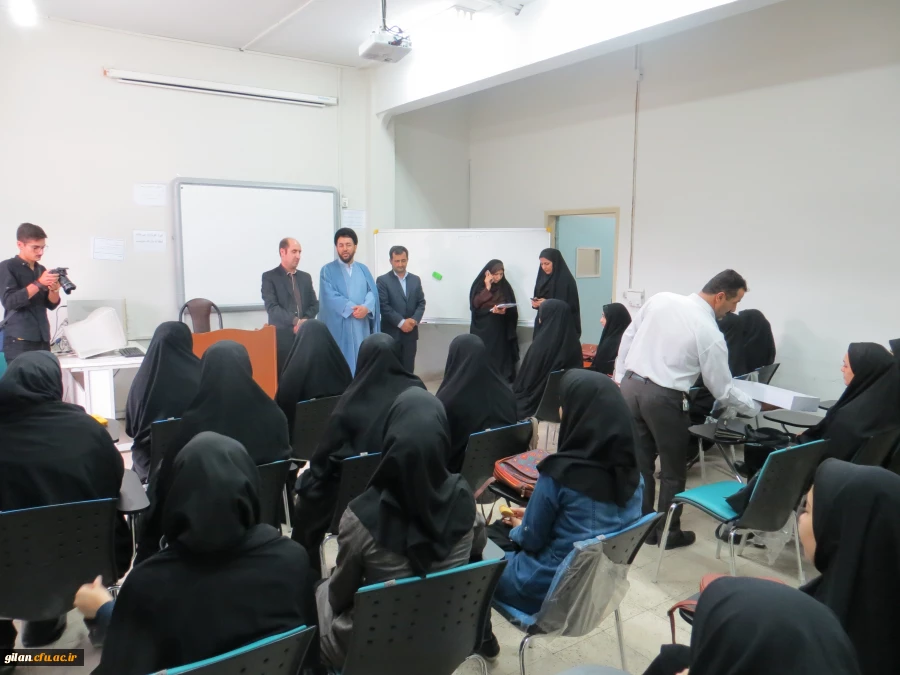 آیین استقبال از سال جدید تحصیلی در پردیس شهید بنت الهدی صدر 2