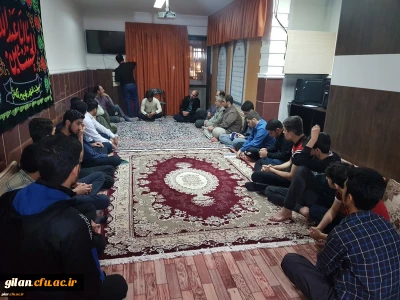 برگزاری شب شعر در سرای دانشجوئی