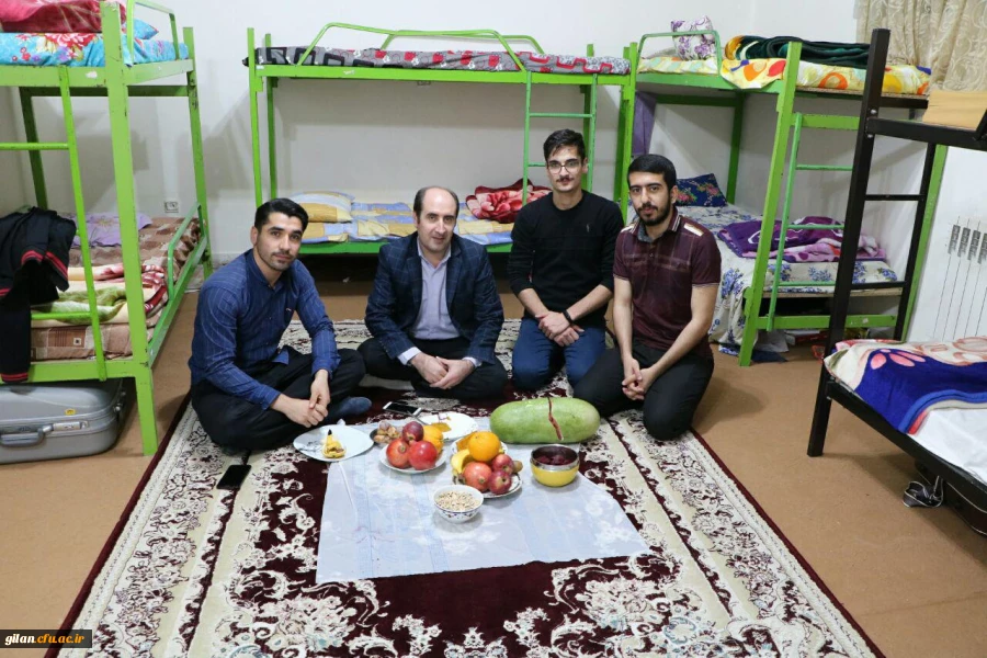 حضور دکتر احد زاده در مراسم شب یلدای دانشجویان  2