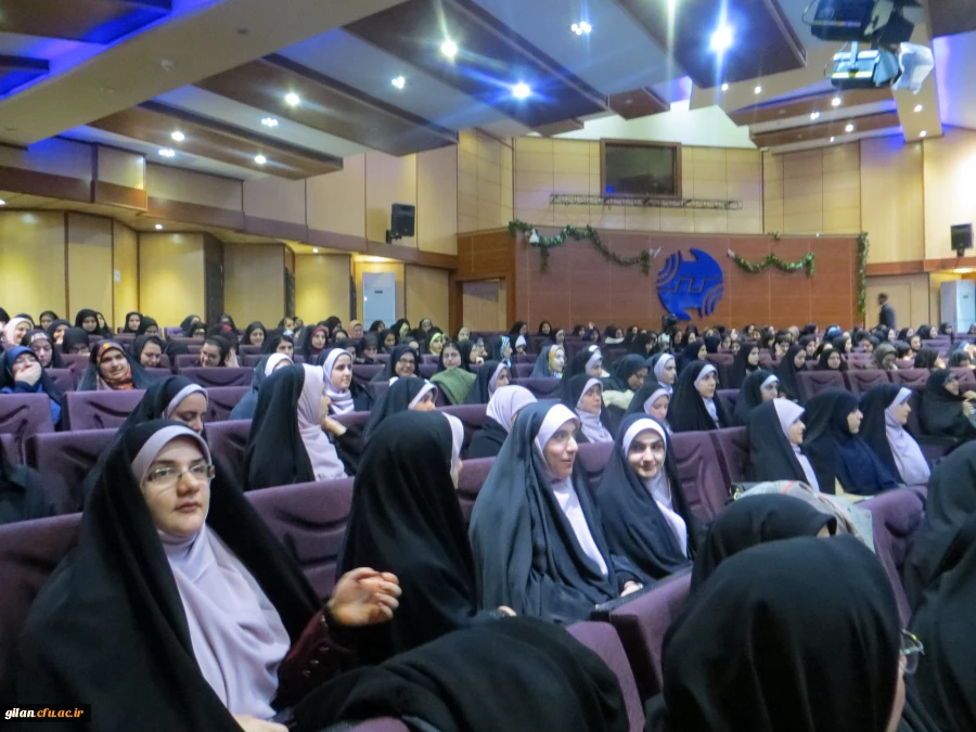 آقای دکتر صافی در همایش نکو داشت یکصدمین سال تاسیس تربیت معلم دانشگاه فرهنگیان گیلان

« راهنمایی و احترام به شخصیت دانش آموز  احترام به مدیریت جامعه فردا است» 4