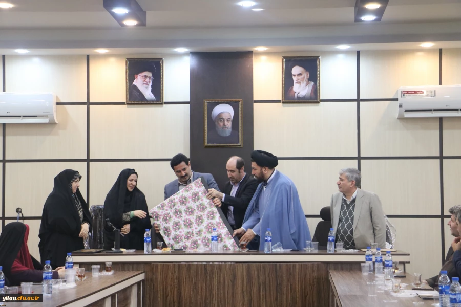 معارفه سرپرست پردیس شهید بنت الهدی صدر گیلان 3