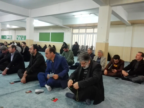 ویژه برنامه استانی  ایام فاطمیه(س)در حسینه شهدای پردیس بنت الهدی صدر گیلان برگزار شد 2