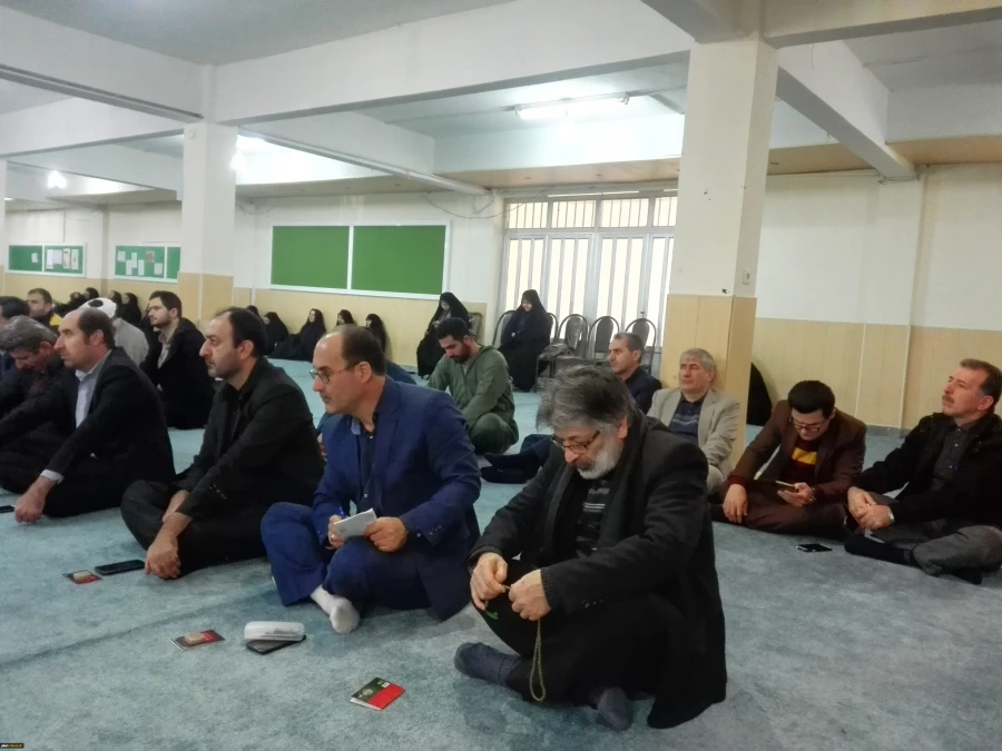 ویژه برنامه استانی  ایام فاطمیه(س)در حسینه شهدای پردیس بنت الهدی صدر گیلان برگزار شد 2