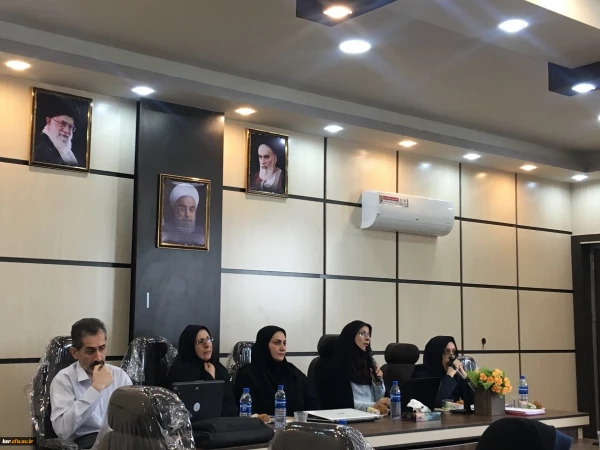 نشست تخصصی شیمی با موضوع رویکرد STSE در آموزش شیمی، تبیینی از چرایی و ضرورت در دانشگاه فرهنگیان گیلان 4