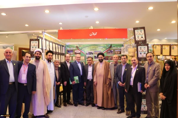 حضور پررنگ  دانشگاه فرهنگیان گیلان درنمایشگاه آثار و موزه اسناد و مفاخر تربیت معلم ایران 6