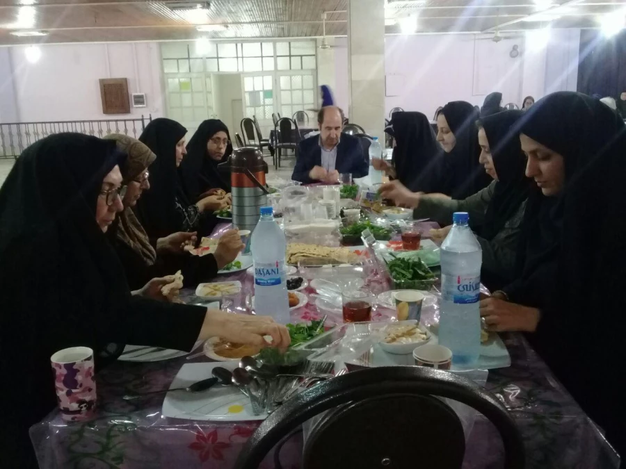 حضور دکتر احد زاده در مراسم افطاری دانشگاه فرهنگیان گیلان 3