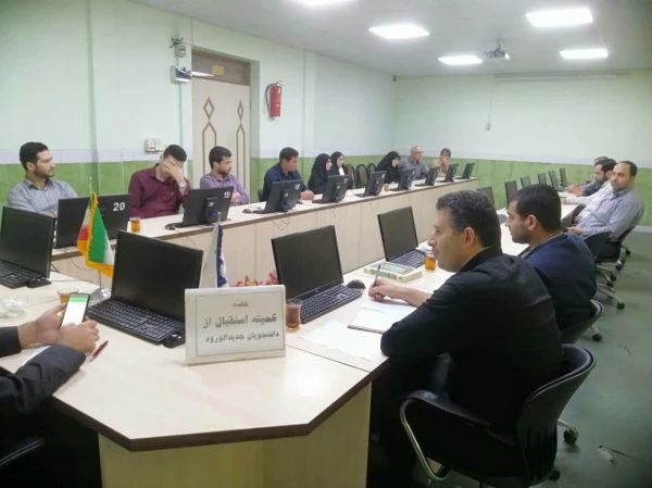 دکتر احدزاده : همه با لبخند مهر به استقبال دانشجویان می رویم 4