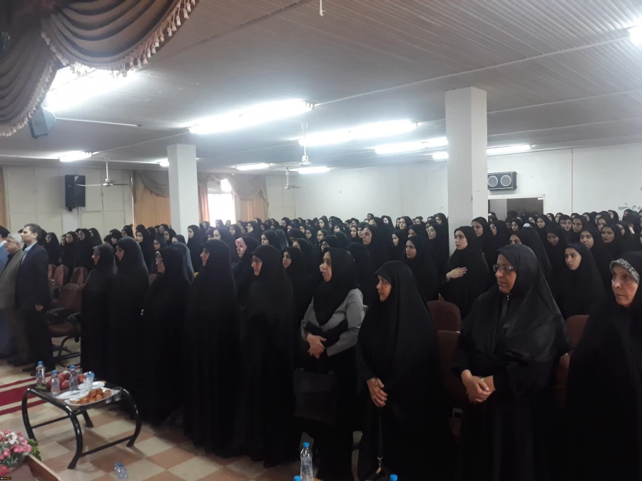 آیین استقبال از دانشجومعلمان جدید الورود دختر دانشگاه فرهنگیان گیلان برگزار گردید. 3