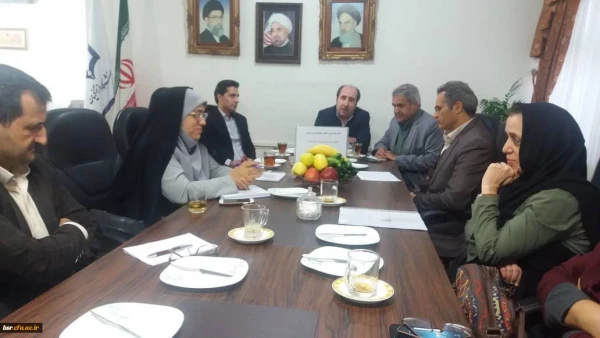 دکتر رحیمی و ساعی در جلسه هم اندیشی تحلیل محتوای دروس مجازی در دانشگاه فرهنگیان گیلان

ما در صدد برطرف کردن مشکلات موجود و افزایش دروس مجازی برای دانشجویان هستیم. 2