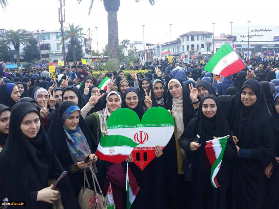 حضور گسترده دانشجو معلمان دانشگاه فرهنگیان در یوم الله سیزده آبان 4