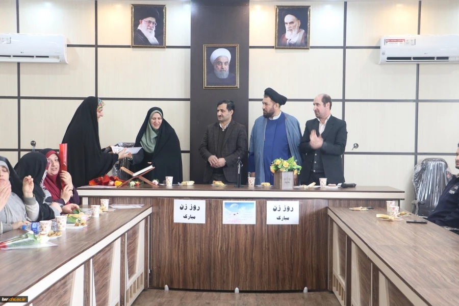 تکرم از مقام زن در دانشگاه فرهنگیان گیلان 3