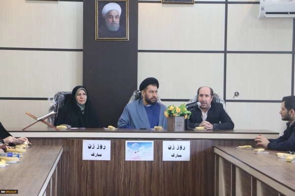 تکرم از مقام زن در دانشگاه فرهنگیان گیلان 4