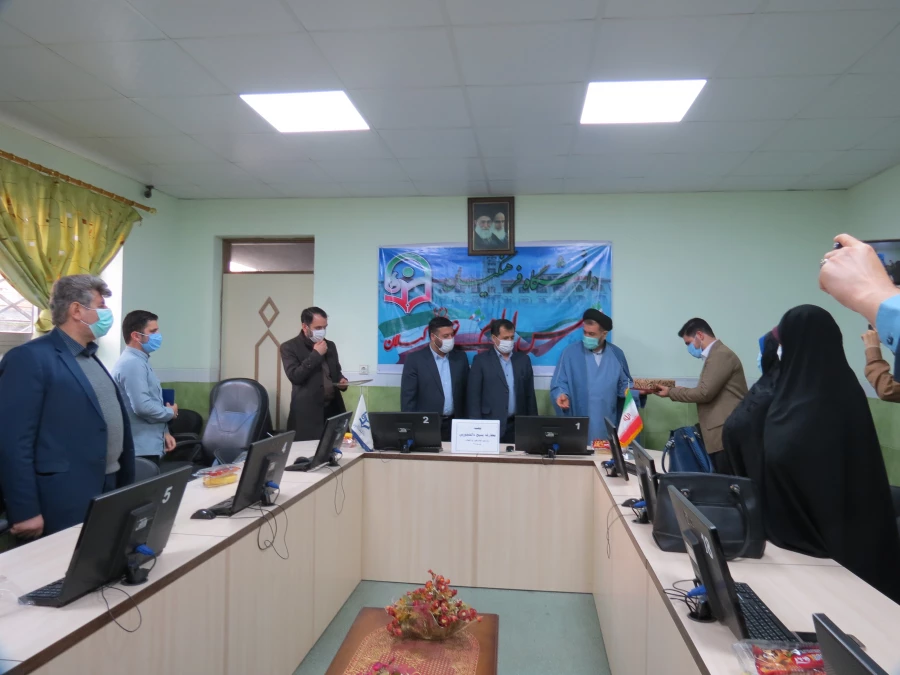 دکتر صدیقی در معارفه مسؤول بسیج دانشجویی پردیس امام علی (ع):  بسیج جایگاه وسیعی است که می تواتند بنحو احسن خلاء های موجود مدیریتی را پر سازد. 2