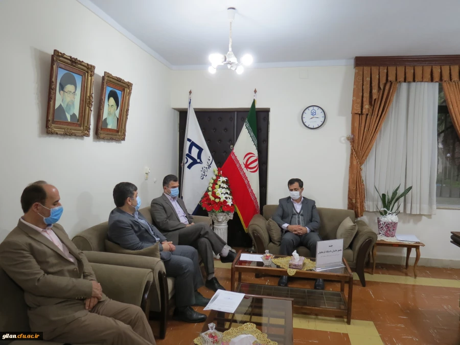  نشست دکتر صفری سرپرست  امور پردیس ها ی دانشگاه فرهنگیان گیلان با رییس مجمع خیرین حامیان دانشگاه گیلان 2