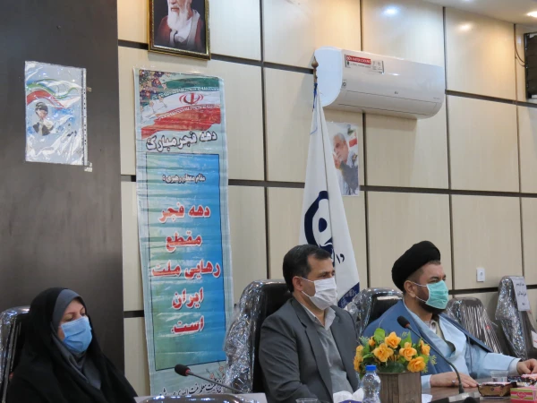 مردم سالاری دینی محصول بی بدیل انقلاب اسلامی است. 2