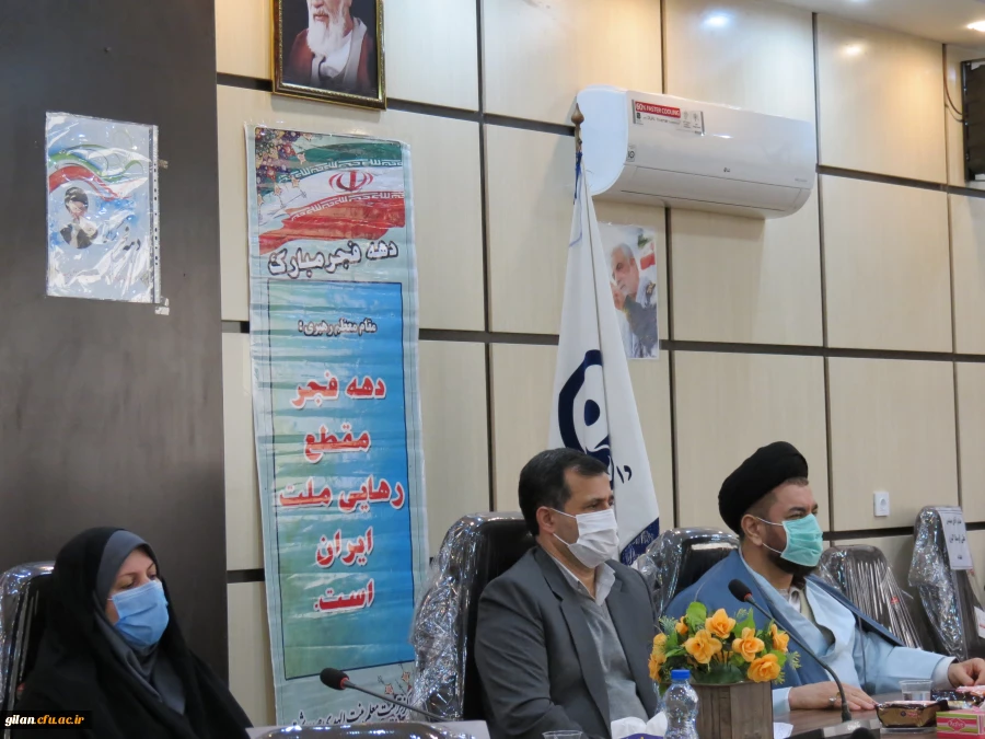 مردم سالاری دینی محصول بی بدیل انقلاب اسلامی است. 2