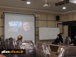 مردم سالاری دینی محصول بی بدیل انقلاب اسلامی است. 5