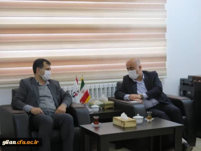  دکتر صفری سرپرست  مدیریت امور پردیس های دانشگاه فرهنگیان گیلان در نشست با مدیکل بنیاد شهید

 این افتخار ما است که دوتن از شهدا ی عزیز را در قلب خود یعنی مرکز مجموعه دانشگاهیمان جا داده ایم.