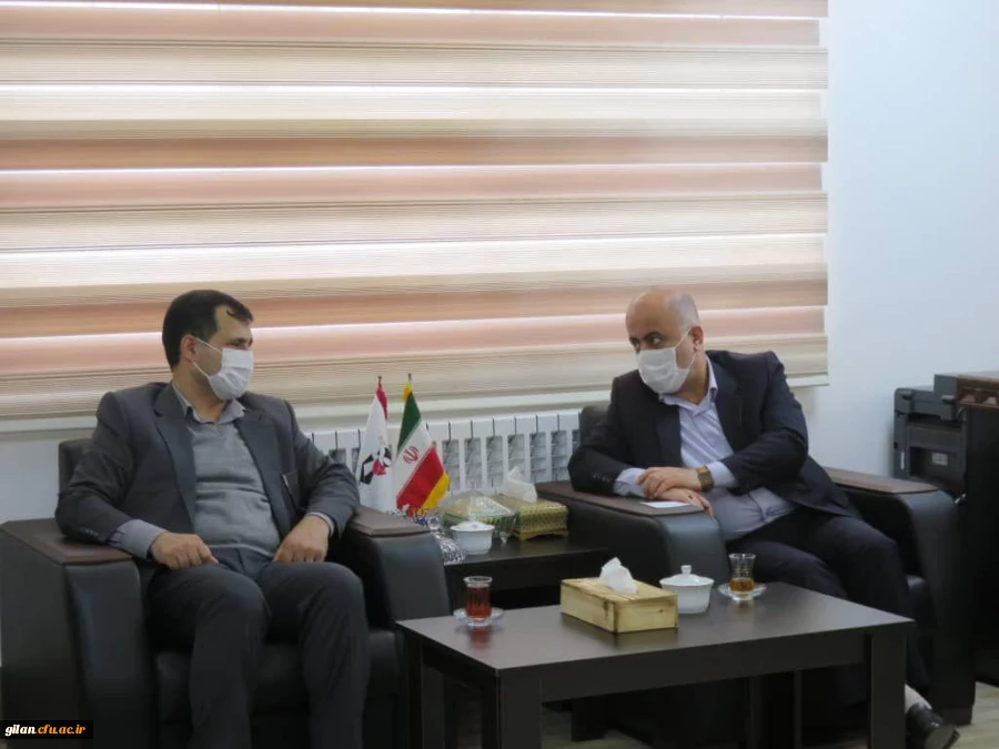 یکی از افتخارات دانشگاه فرهنگیان این است که دوتن از شهدا عزیز را در مرکز مجموعه خود جا داده است. 2