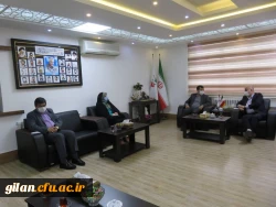 یکی از افتخارات دانشگاه فرهنگیان این است که دوتن از شهدا عزیز را در مرکز مجموعه خود جا داده است. 3