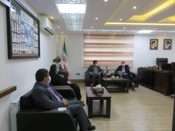 یکی از افتخارات دانشگاه فرهنگیان این است که دوتن از شهدا عزیز را در مرکز مجموعه خود جا داده است. 5