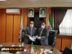  با توجه به تربیت محوری و ماموریت گرا بودن دانشگاه فرهنگیان می توان ضمن همدلی با سایر دانشگاه ها  به مهارت های جنبی  در دانش ورزی ندست یافت. 4