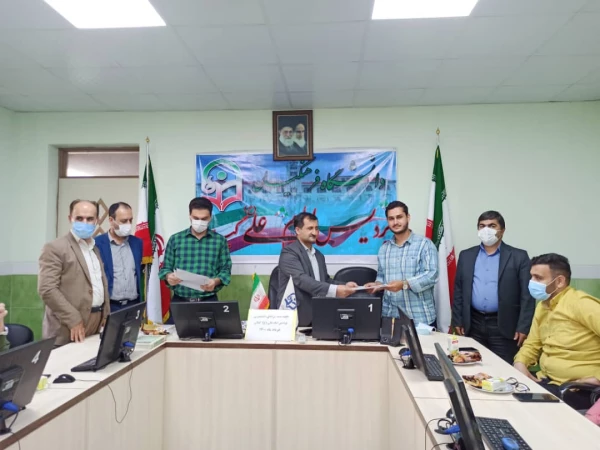 تقدیر از اعضای کانون ها و سرپرستان  سرای دانشجویی ،بمناسبت هفته سرای دانشجویی در پردیس امام علی (ع) رشت 2