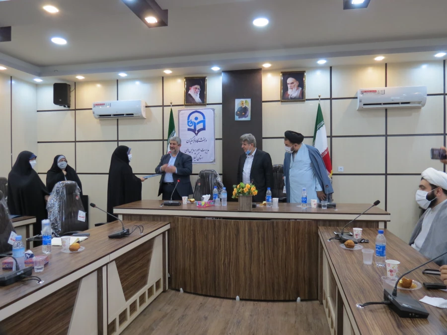 برگزاری مراسم میلاد امام هشتم (ع) و سالروز تشکیل بسیج اساتید و شهادت دکتر چمران در دانشگاه فرهنگیان گیلان 2