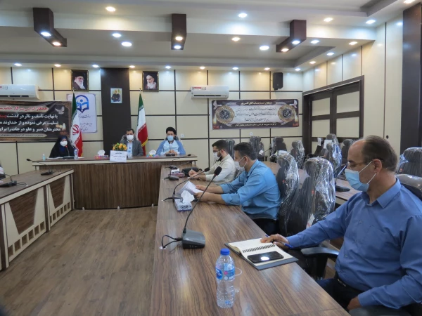 حماسه کربلا نهضتی است الهی که  فرهنگ شهادت و ایثار را در اسلام ترویج کرده است 4