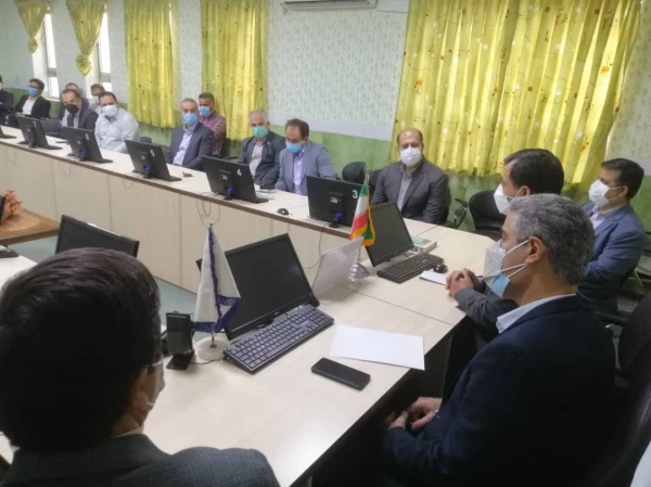 رعایت عدالت و شایستگی  محور  اصلی انتخاب دانشجو برای دانشگاه فرهنگیان می باشد.  4