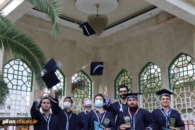 دکتر صفری درمراسم برگزاری نمادین جشن دانش آموختگی در دانشگاه فرهنگیان گیلان

کار معلمی مجموعه ای از فعالیت های به هم پیوسته است که هم یاد می دهد و هم یاد می گیرد.