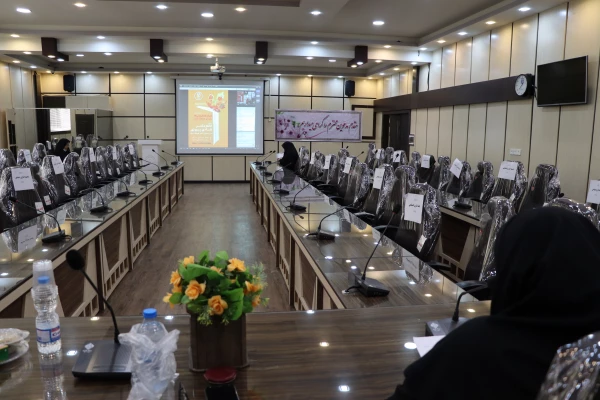 شست تخصصی  ناشران صنعت چاپ کتاب در دانشگاه فرهنگیان گیلان 3