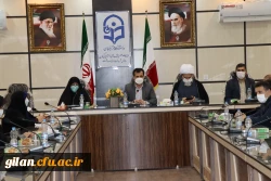 نماد هوشمندی و غیرتمندی مردم ایران در حماسه نهم دی تجلی یافت .
.   3