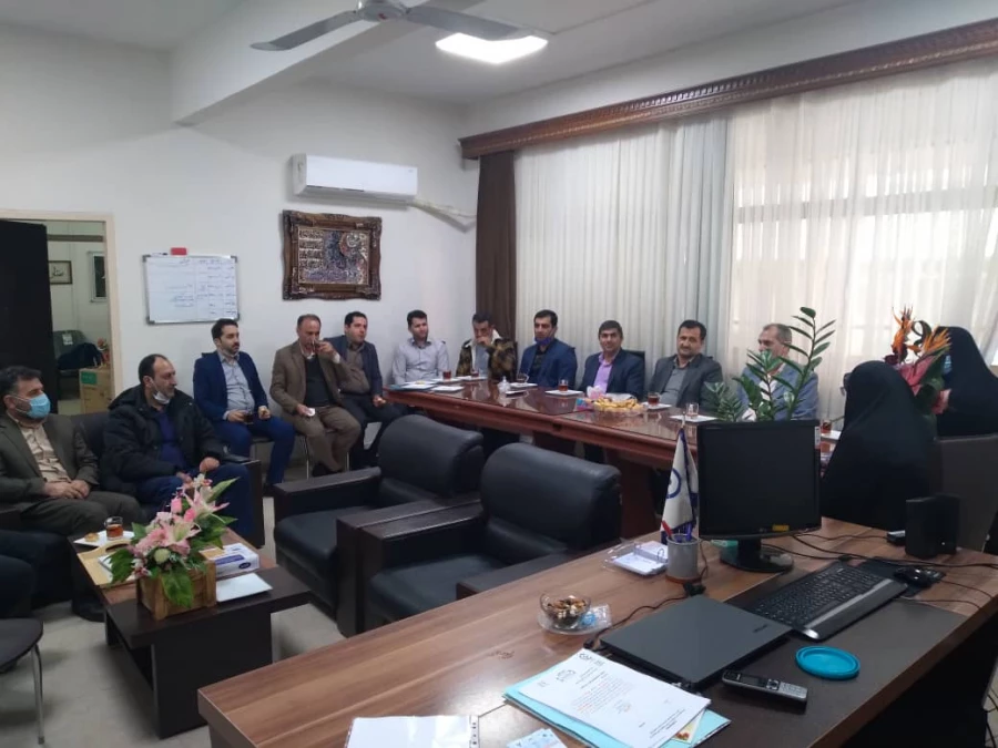 دیدار کارکنان پردیس برادران با سرپرست جدید بنت الهدی صدر گیلان 3