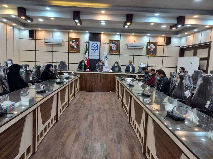 جلسه قدر دانی از نیروهای شرکتی در دانشگاه فرهنگیان گیلان برگزار گردید. 3