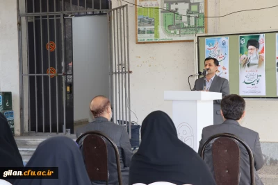 دکتر صفری در آیین بازگشایی آموزش حضوری دانشگاه فرهنگیان گیلان

تعلیم و تربیت یعنی کلیه­ ی فعالیت ­هایی که به تعامل و توانایی انسان، توسعه می بخشد.