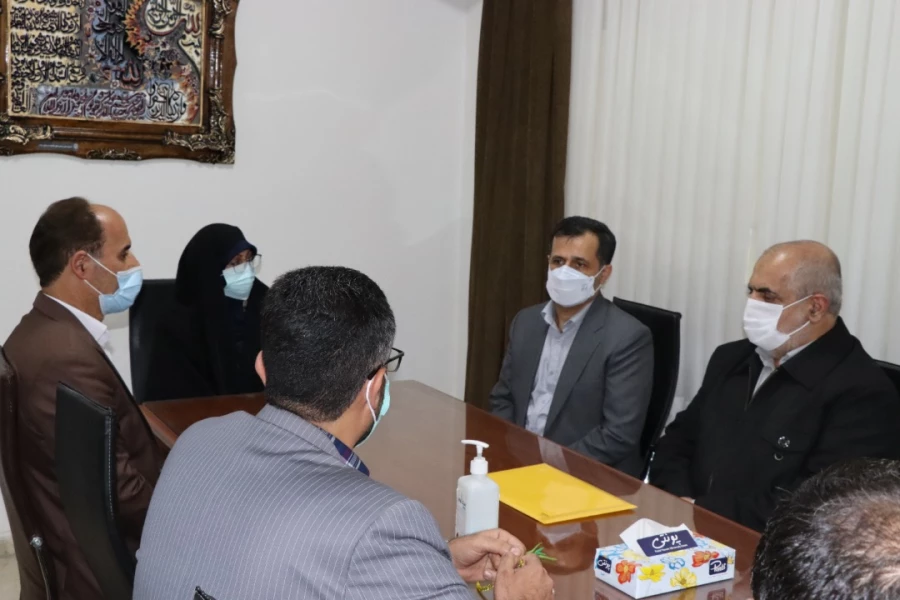 فرمانده سپاه قدس گیلان در راستای تجهیز و توسعه نماز خانه پردیس بنت الهدی صدر اعلام آمادگی کرد. 3