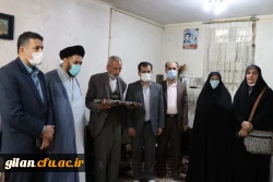 بمناسبت گرامیداشت هفته مقام معلم،دیدار با خانواده شهید دانشجو معلم حمیدرضا صنعتی 5